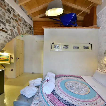 Mastoris Mansion Guest house 2*
