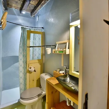 Mastoris Mansion Guest house 2*